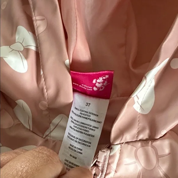 Disney Minnie Mouse 3T Raincoat With Minnie Ears and bows all over jacket - Picture 2 of 8